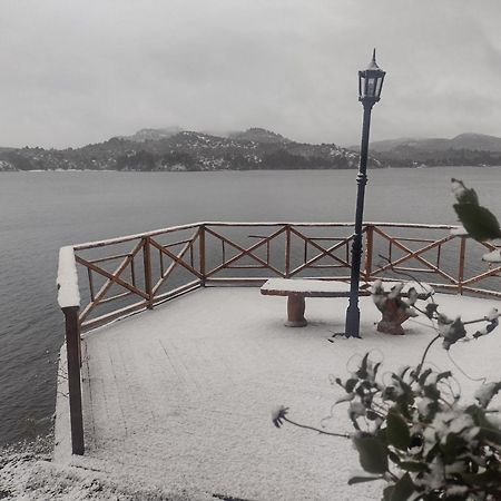 Posada La Escondida Villa Pehuenia Bagian luar foto