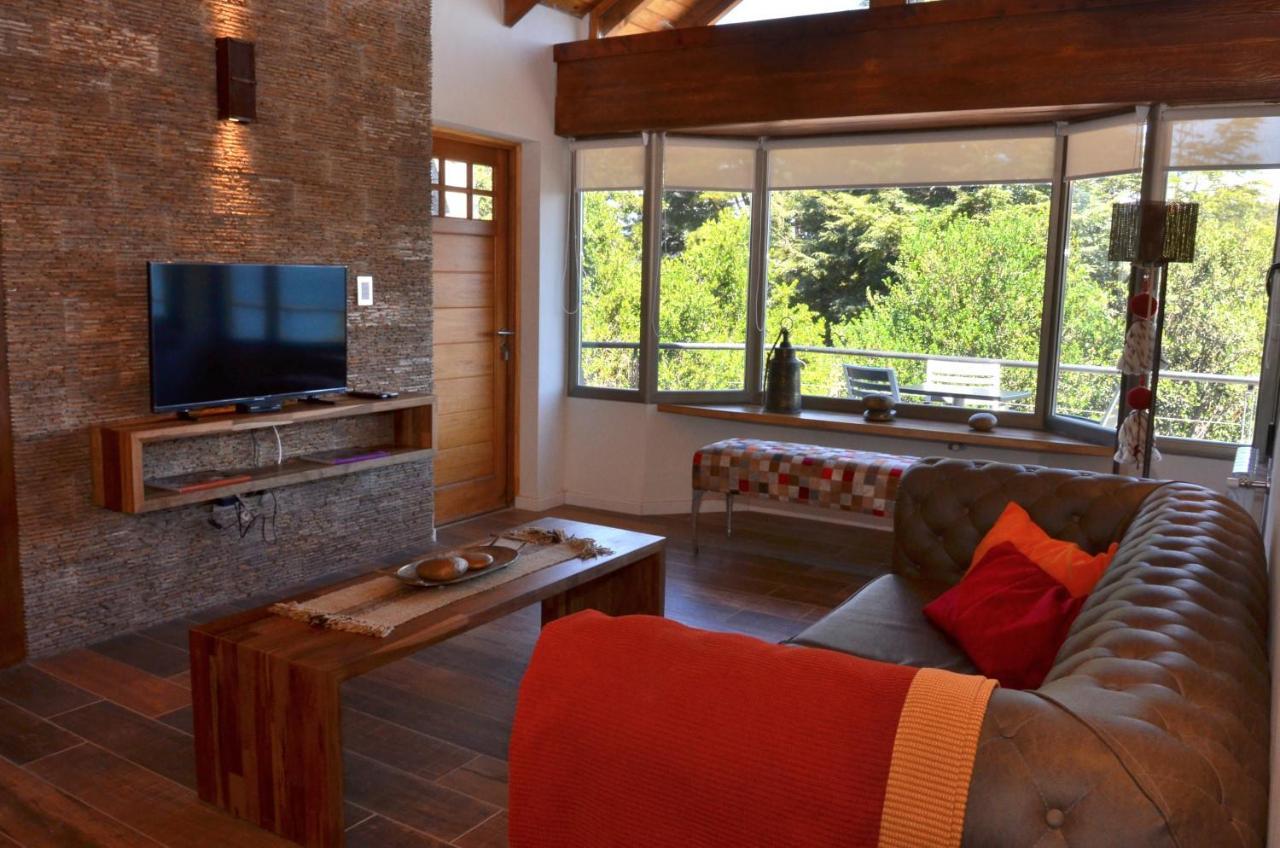 Posada La Escondida Villa Pehuenia Bagian luar foto