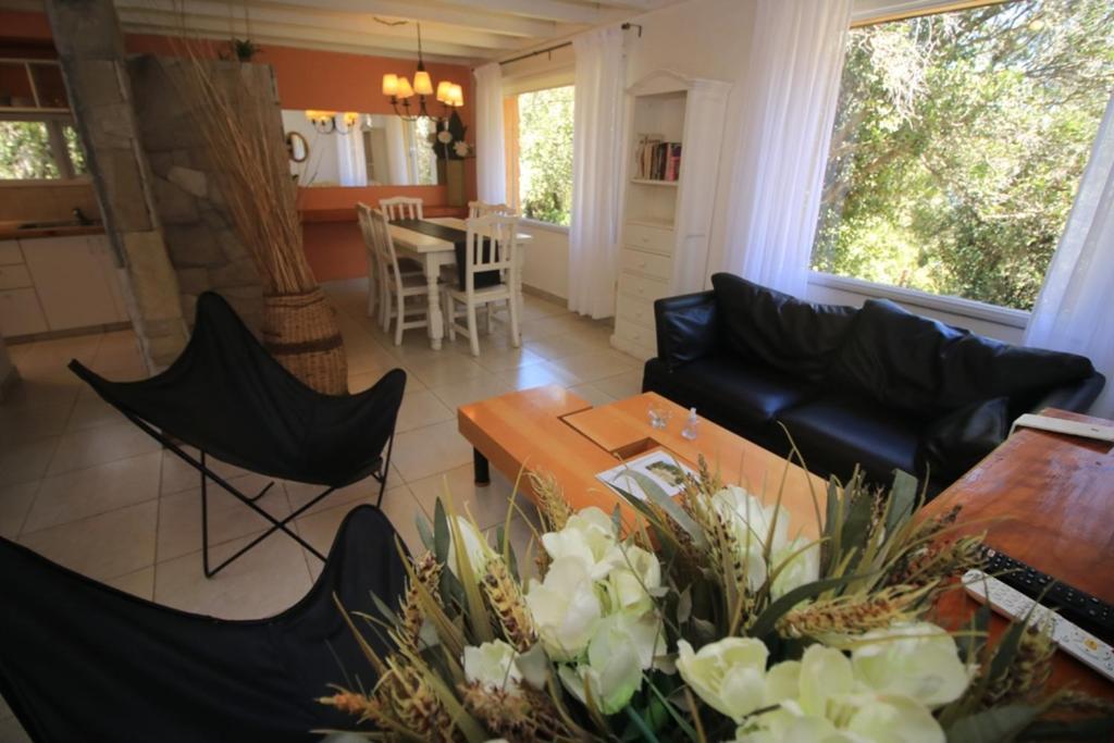 Posada La Escondida Villa Pehuenia Bagian luar foto
