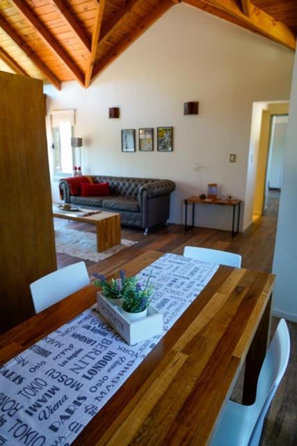 Posada La Escondida Villa Pehuenia Bagian luar foto