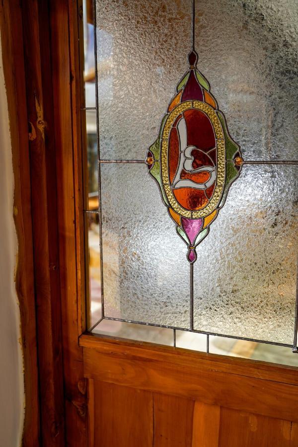 Posada La Escondida Villa Pehuenia Bagian luar foto