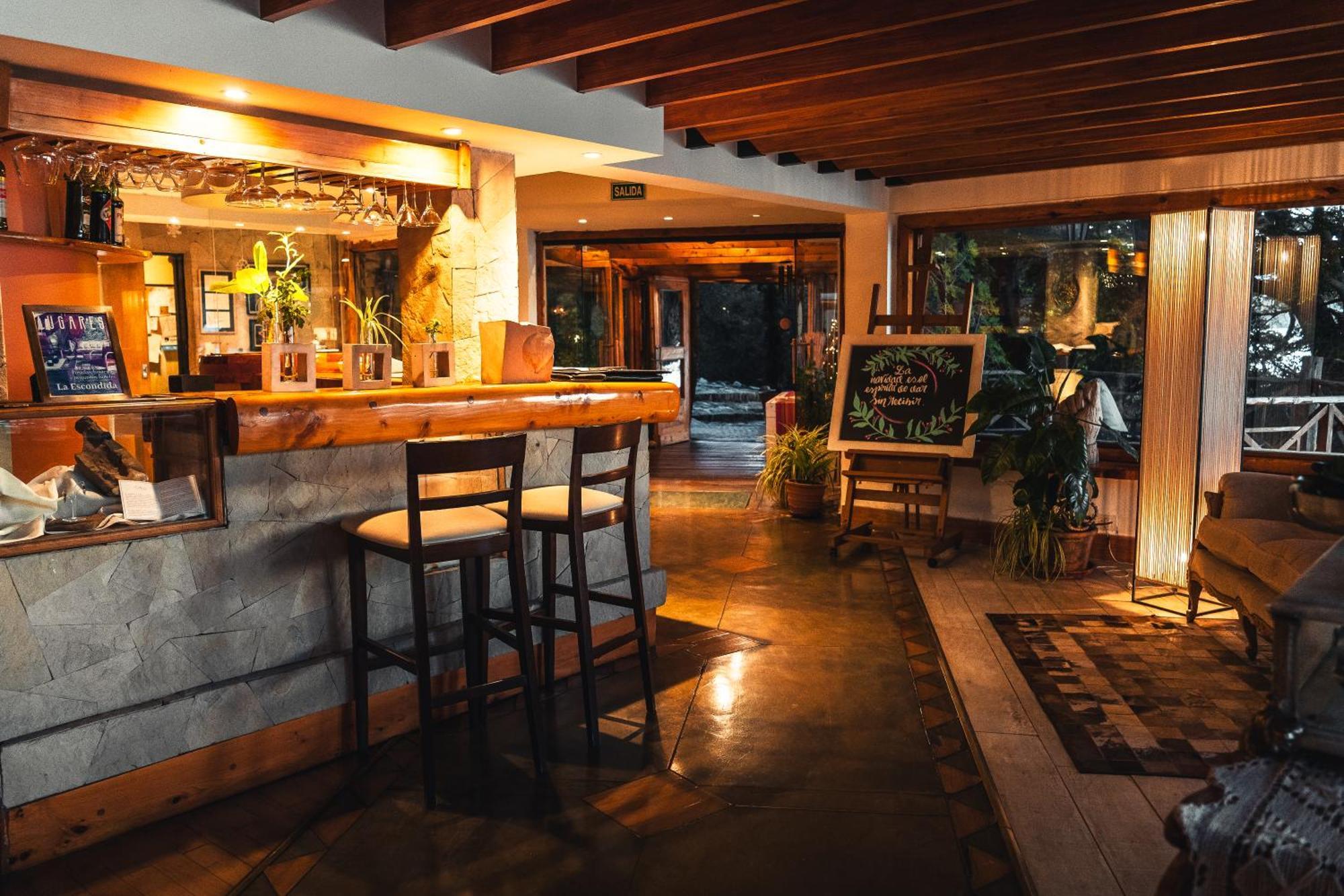 Posada La Escondida Villa Pehuenia Bagian luar foto