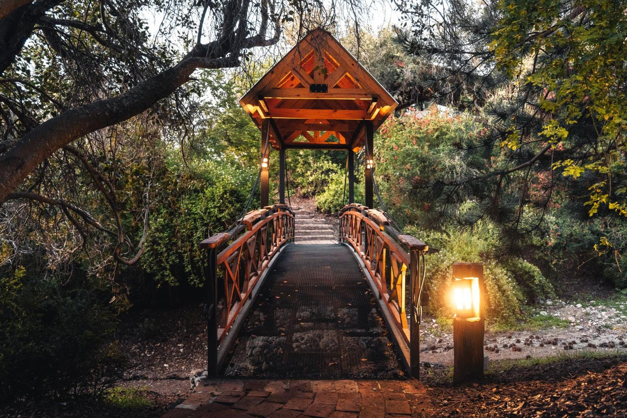 Posada La Escondida Villa Pehuenia Bagian luar foto