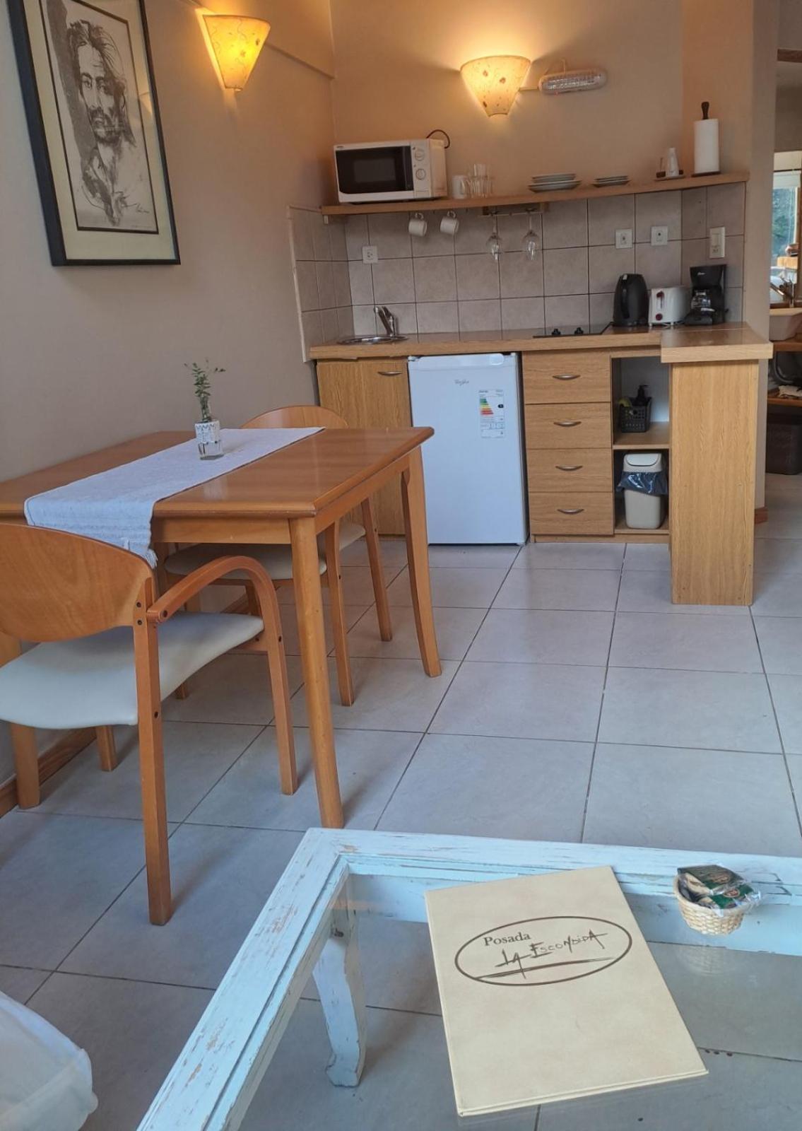 Posada La Escondida Villa Pehuenia Bagian luar foto