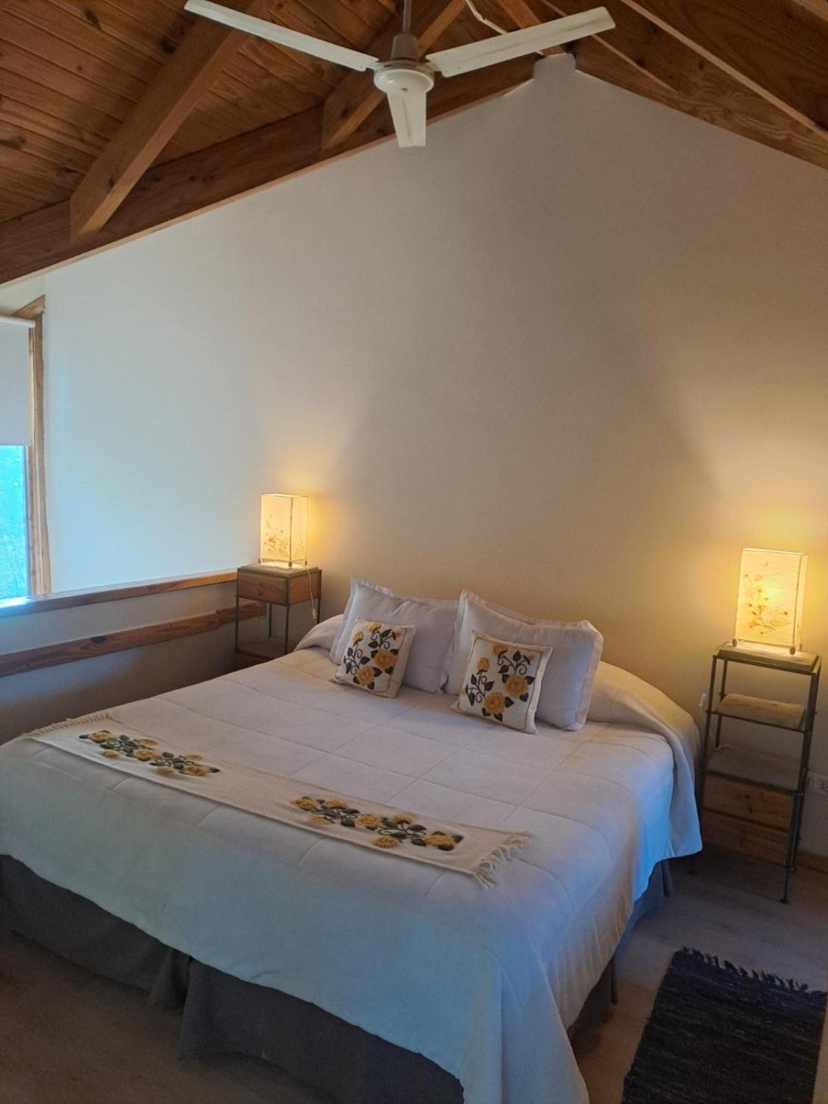 Posada La Escondida Villa Pehuenia Bagian luar foto